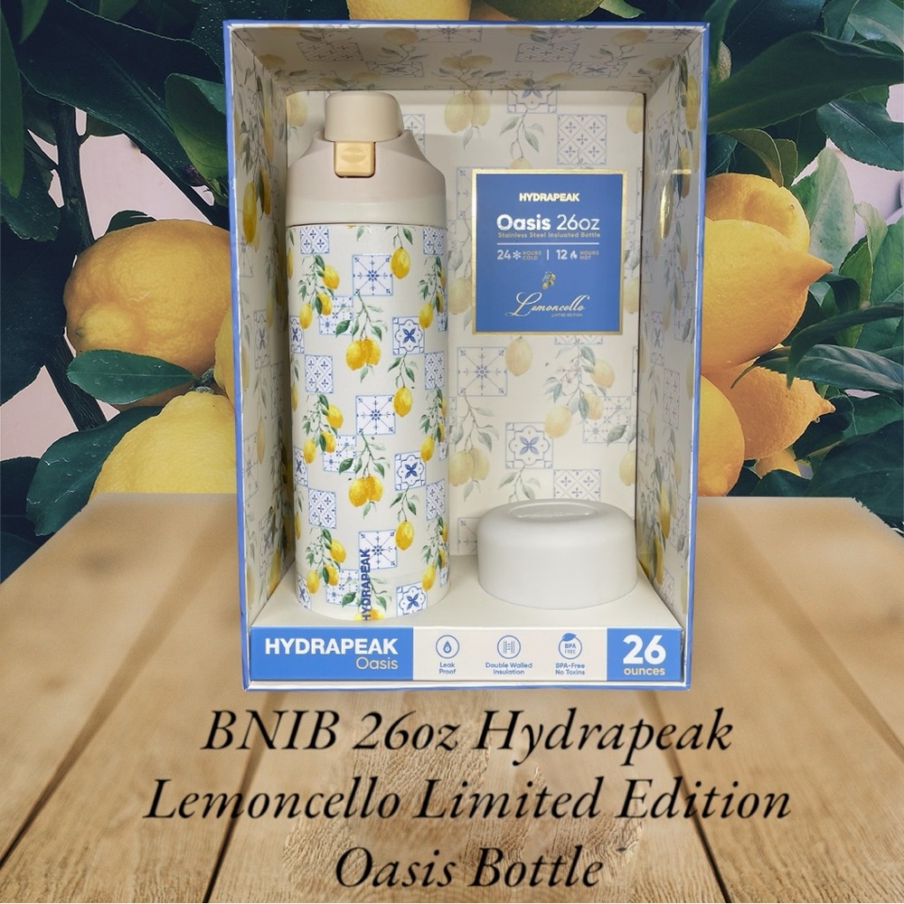 BNIB 26oz Lemoncello Limited Edition Hydrapeak Oasis Bottle